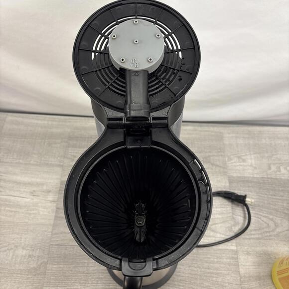 OXO Brew 9-Cup Coffee Maker (8710100) - Picture 7 of 16